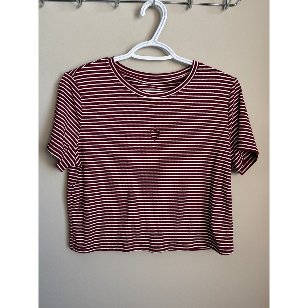 Dazy Striped Heart Cut Out Ribbed Short Sleeve Crop Top Burgundy White Medium